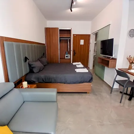 The Black Onyx 4* Gzira